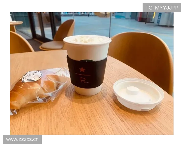 石智勇晒生活照,那杯咖啡看着比我一个月工资还讲究 石智勇晒生活照,那杯咖啡看着比我一个月工资还讲究